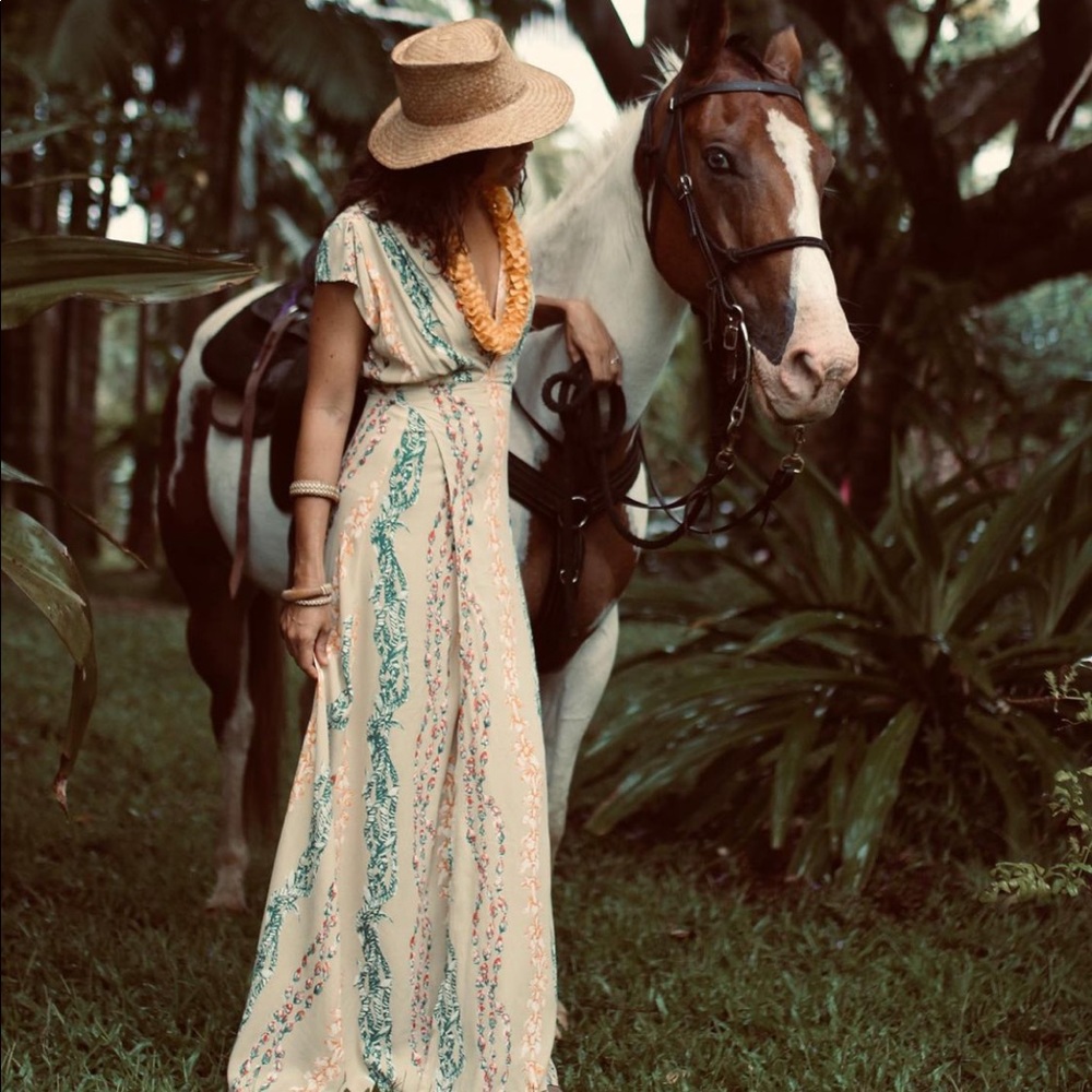 Alohiwai wrap maxi dress, NWT, size small